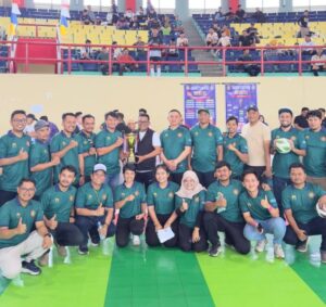 Bupati Pelalawan H. Zukri Membuka Turnamen Futsal Piala Bergilir Serikat Riau Fiber Tahun 2025