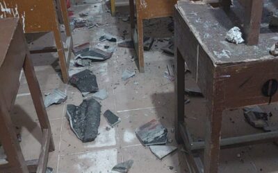 Dampak Pohon Tumbang: Ruang Kelas Sekolah Rusak Terkena Badai Hujan dan Angin Kencang