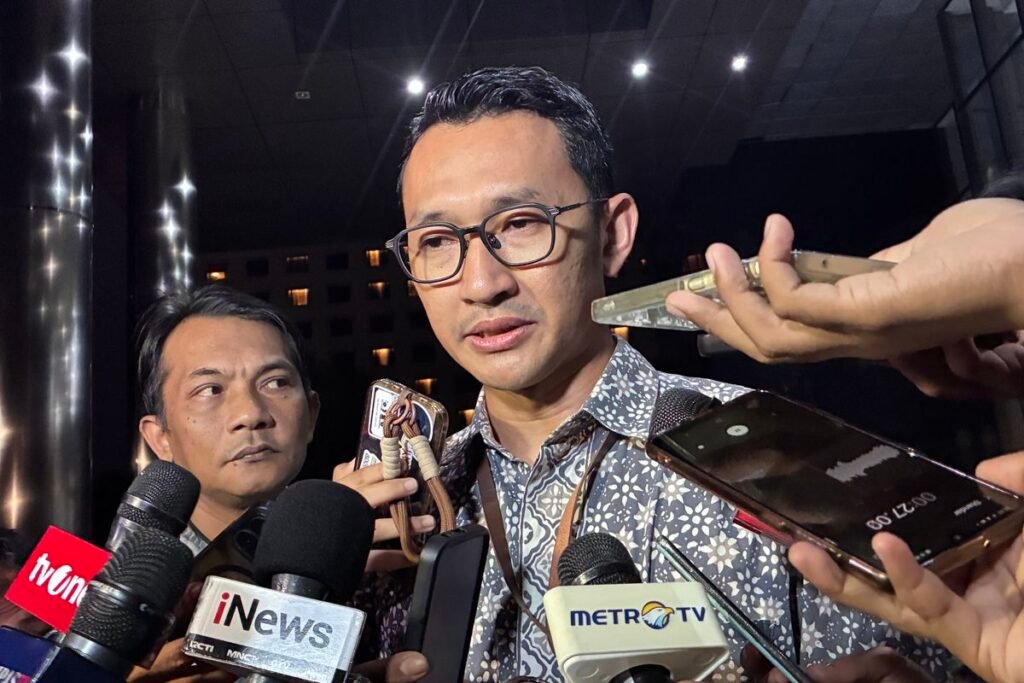 KPK Amankan 27 Orang dalam Operasi Tangkap Tangan Terkait Bupati Cilacap Syamsul Auliya