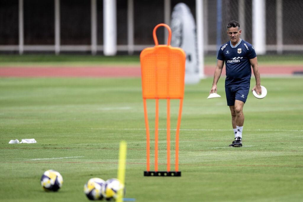 John Herdman Pahami Besarnya Tanggung Jawab Tangani Timnas Indonesia