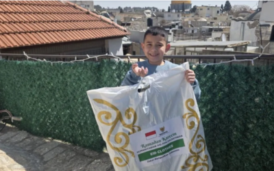 Baznas Serahkan 3.774 Baju Lebaran bagi Anak Palestina di Gaza dan Yerusalem