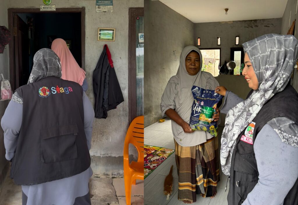 Diguyur Hujan, Pendamping Siaga Tetap Salurkan Zakat Fitrah Baznas di Pangkalan Kerinci