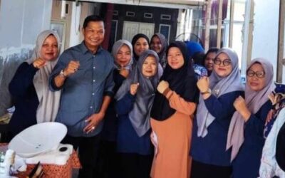 Kunjungi Posyandu Bunga Kerinci Indah, Efrizon Perjuangkan Fasilitas dan Insentif Kader