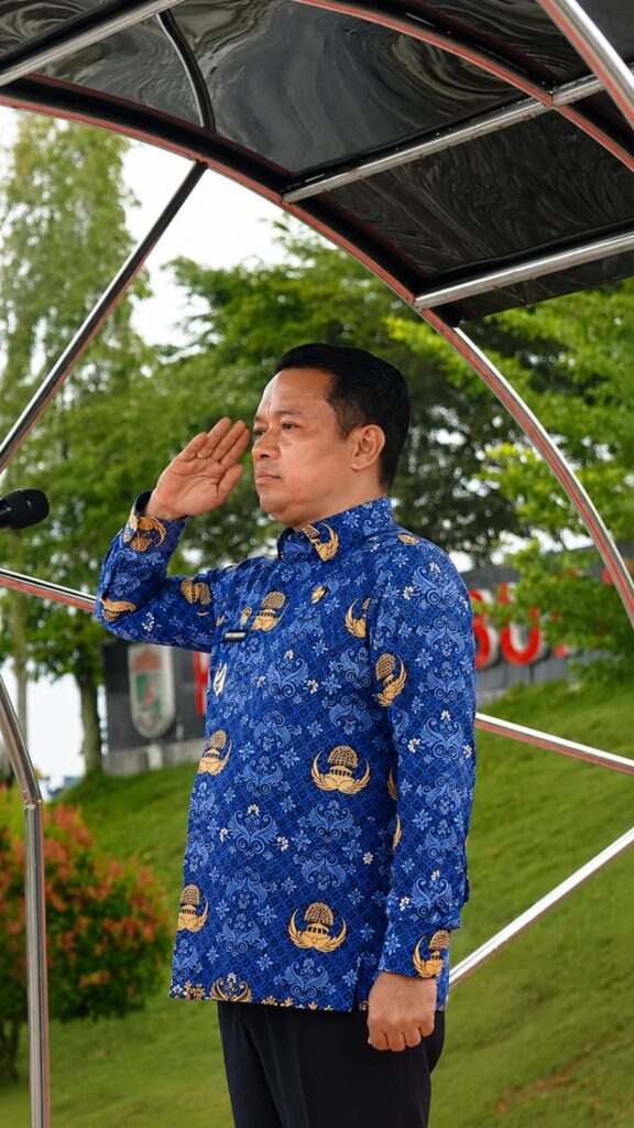 Pimpin Upacara Hari Lahir Pancasila 2026, Wabup Pelalawan Ajak Generasi Muda Bumikan Nilai Ideologi