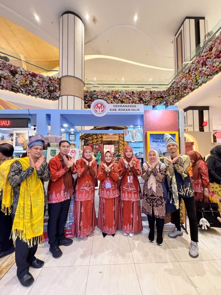HUT Dekranas ke-46 di Makassar, Tatik Sri Rahayu Optimistis Produk Kriya Rohil Mampu Bersaing di Pasar Global